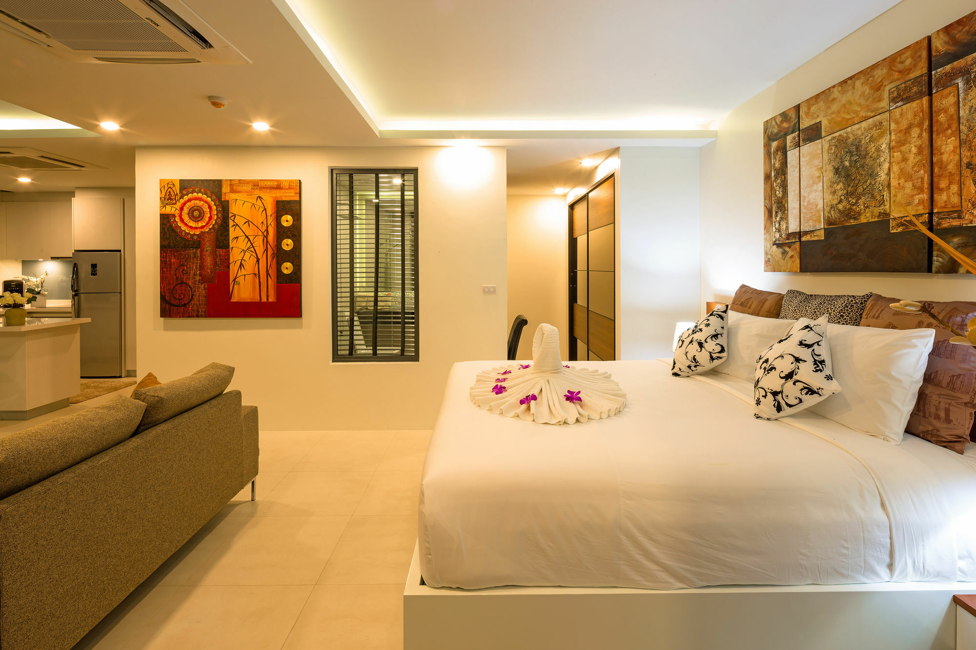 At The Tree Phuket Rawai Exterior foto