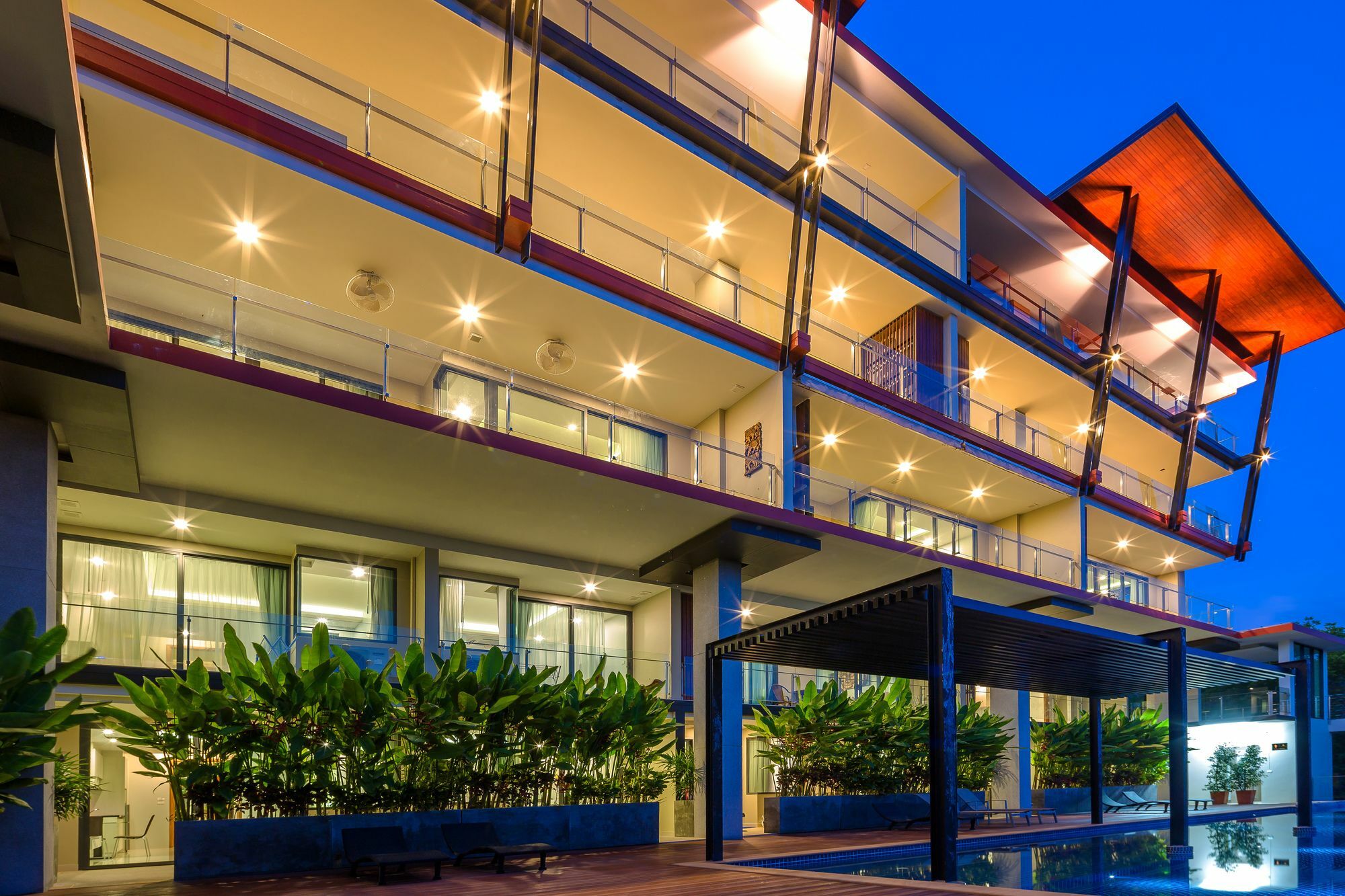 At The Tree Phuket Rawai Exterior foto