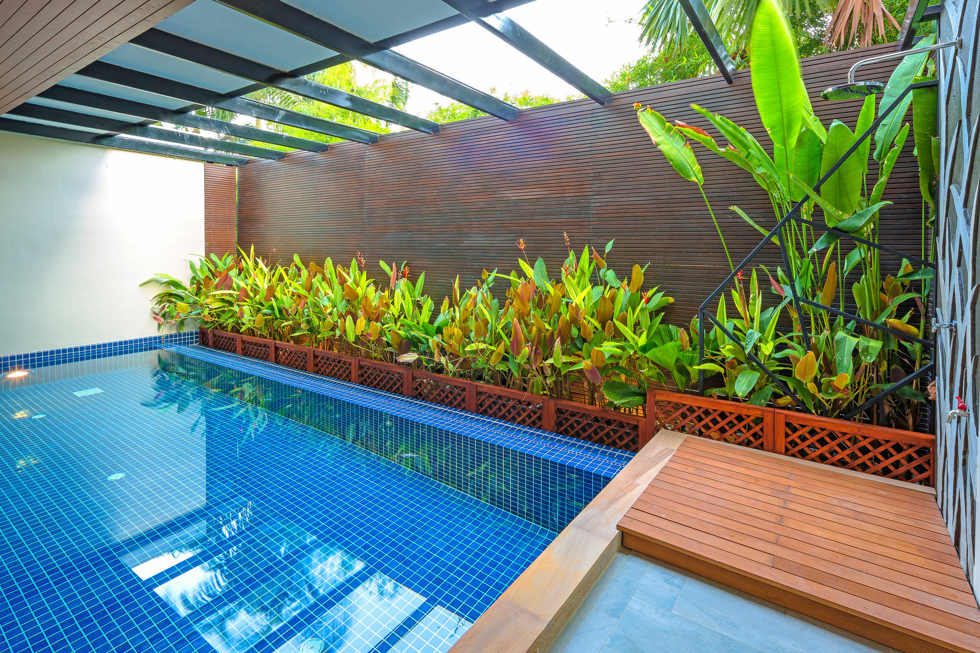 At The Tree Phuket Rawai Exterior foto